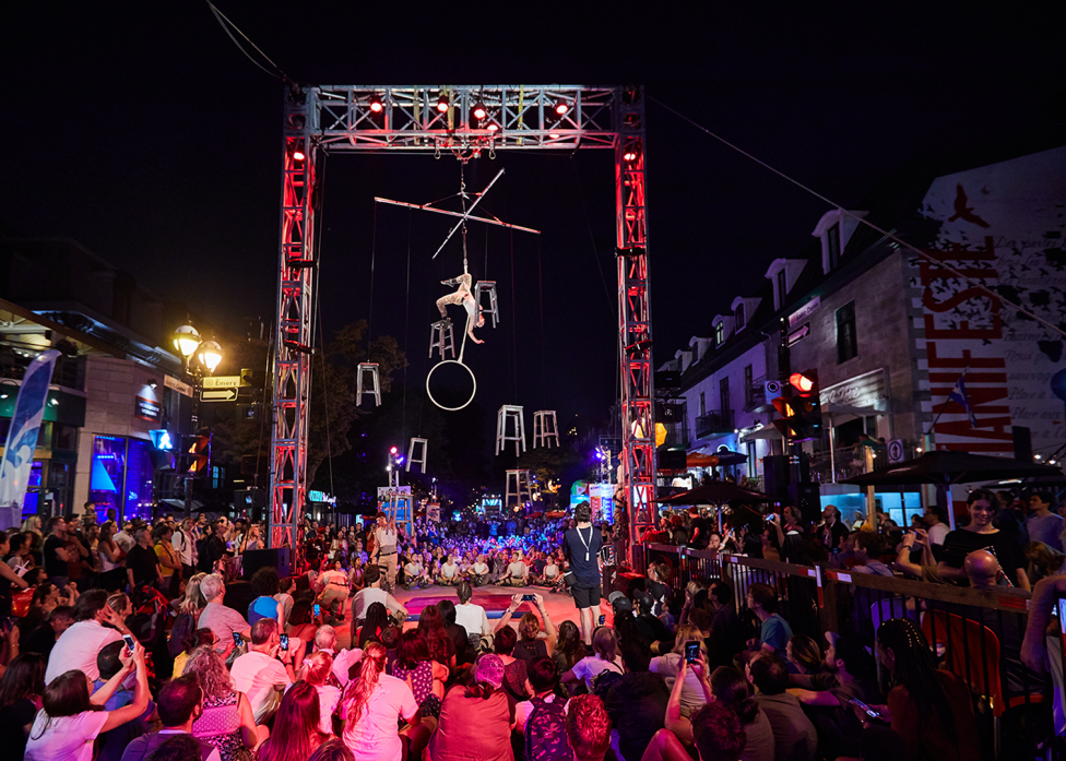 Montréal Complètement Cirque