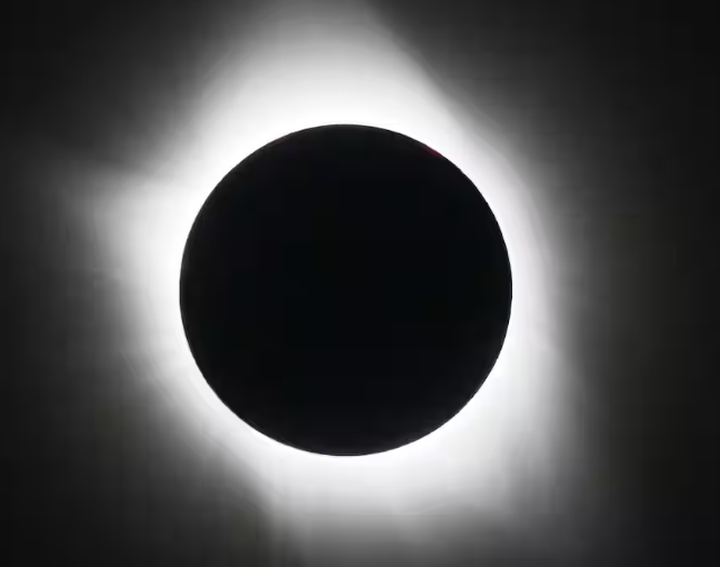 Éclipse totale de soleil